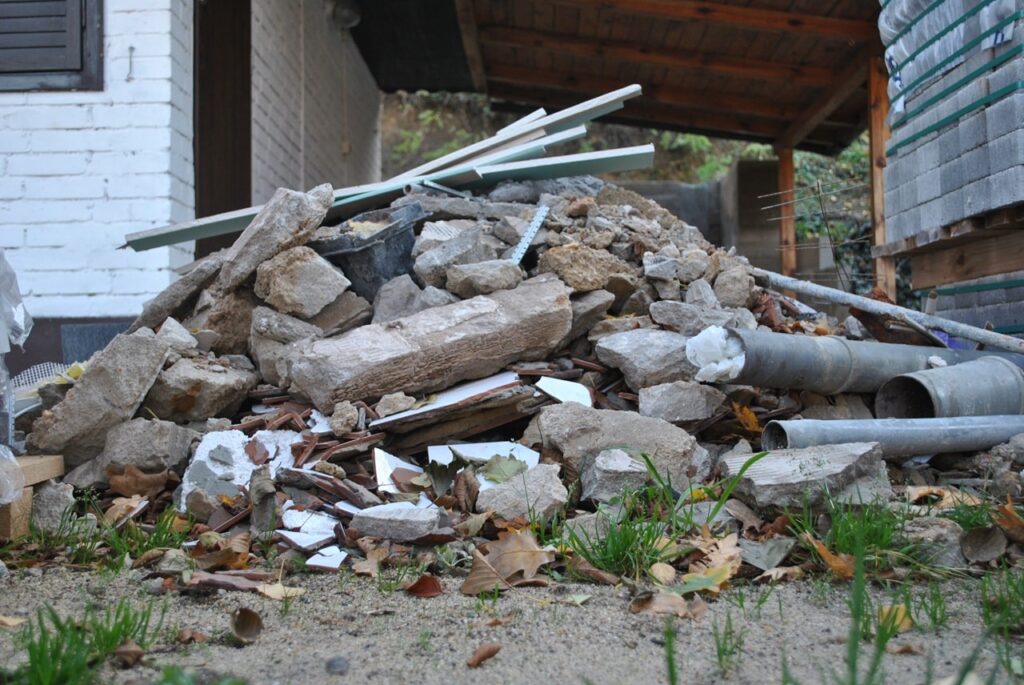 Obowiązki inwestora dotyczące gospodarki odpadami budowlanymi